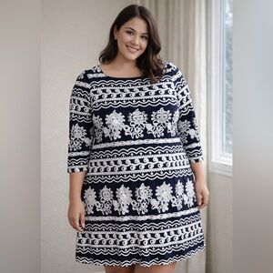 Plus Size Trulli Long Sleeve Midi Dress with Keyhole Back